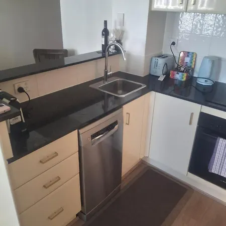 View 2br Retreat | Pool & Gym Access Apartment