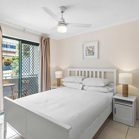 Family-friendly 2 Bed Retreat Yard Parking Albion Brisbane