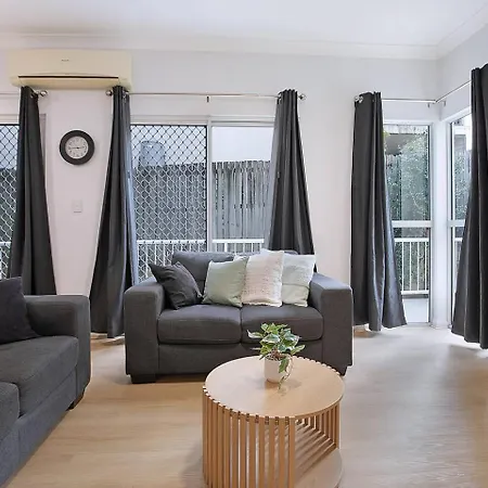 Alessandria - Simple Living Near River Apartment *