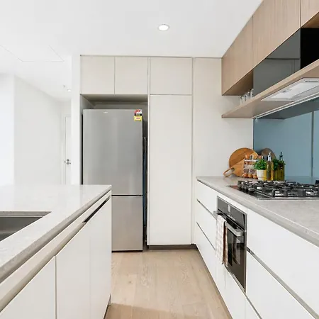 Apartment Sky High Luxury 2 Bedroom Cbd With Pool Gym And River Views Brisbane