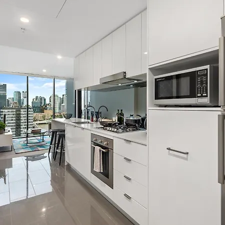 Apartment Sunny, & Modern With Breathtaking Views! *