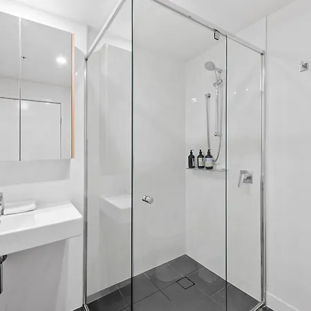Apartment Breathtaking Sunset Views & Fantastic Location! Brisbane