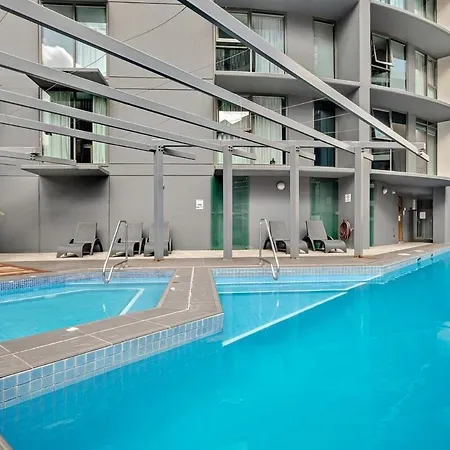 Apartment Cbd 1br River & Botanic Garden Views With Pool And Gym Brisbane