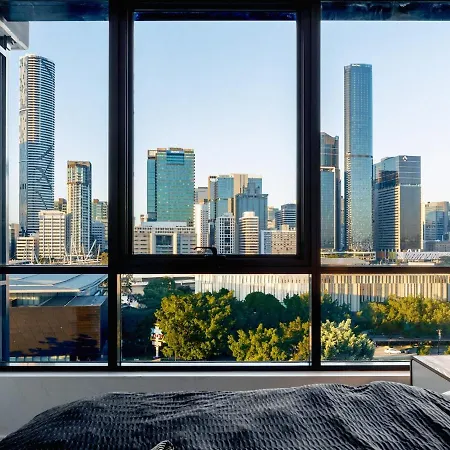 Apartment Panoramic Skyline - Walk To South Bank *