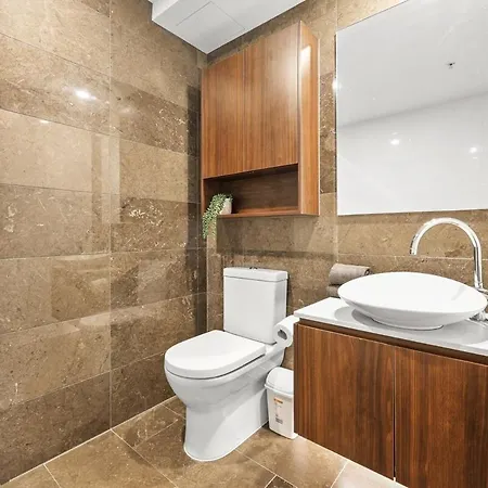 Level 43 Water Views - 2br - Sleeps 6 & Baby Apartment Brisbane