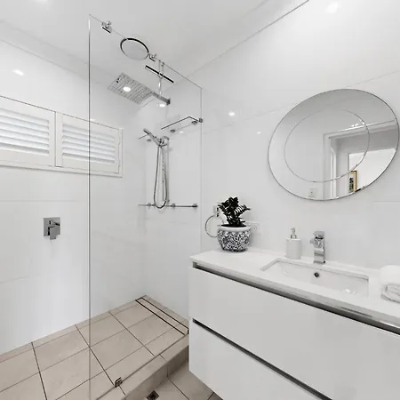 Balcony 2-bed In Ashgrove *