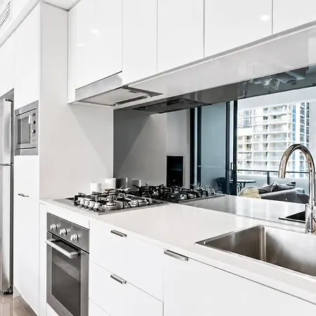 Chic 1br With Pool And Parking *
