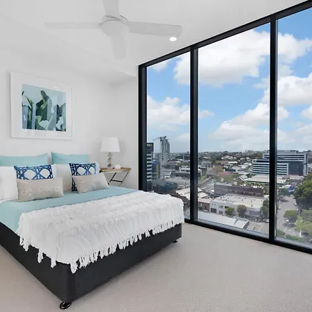 2br Utopia Fortitude Valley -rooftop-pool-king Beds * Brisbane