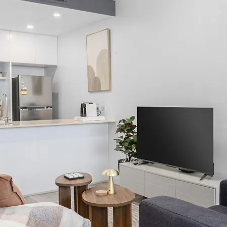 Milton Luxe 1bd With Views Pool Car Park Balcony Walk To Suncorp Brisbane