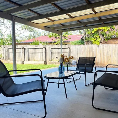 Elegant Family Runcorn With Parking Apartment Brisbane