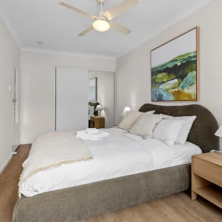 Cozy 1br Near Hospitals And Cbd With Parking! *