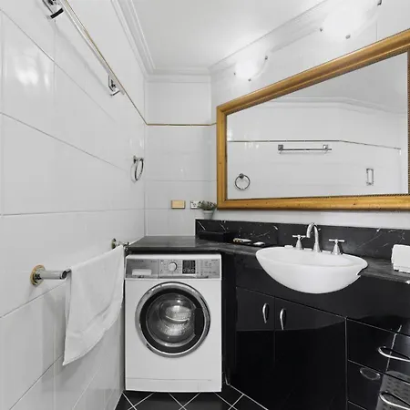 Skyline 1-bed Retreat In