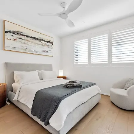 Apartment Sophisticated Elegance - 2bed-2bath-2car-balcony Brisbane