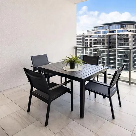 2br Night Life -pool-parking-rooftop-intercom