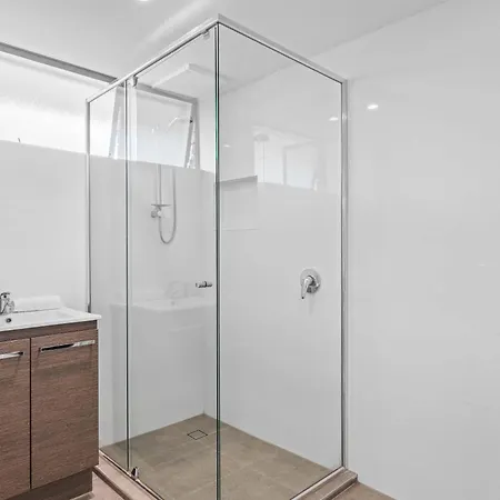 Apartment Llewellyn Court