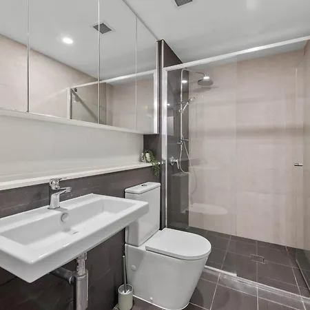Apartment Urban Heights On Margaret Stylish Brisbane