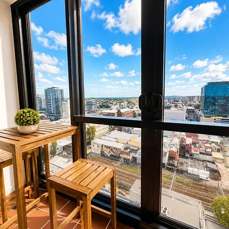 Skyline Sanctuary Luxe Valley Apartment