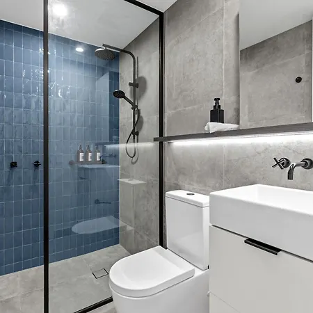 Luxe 3br With Stunning Views, Parking And Pool Apartment Brisbane