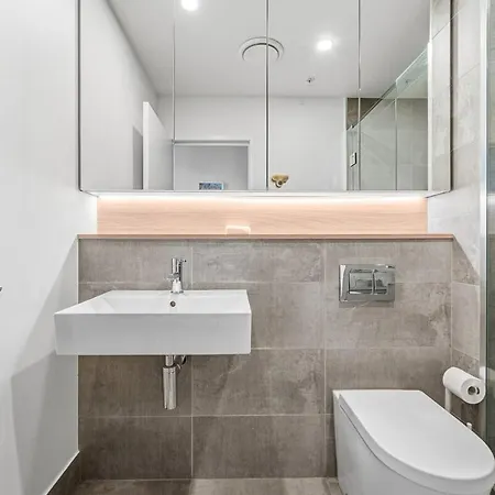 Apartment 2b2b In West Village Enjoy Eats, Grocery And Vibes Brisbane
