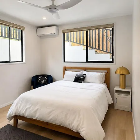 Newly Renovated 2br Guest With Private Entry * Brisbane