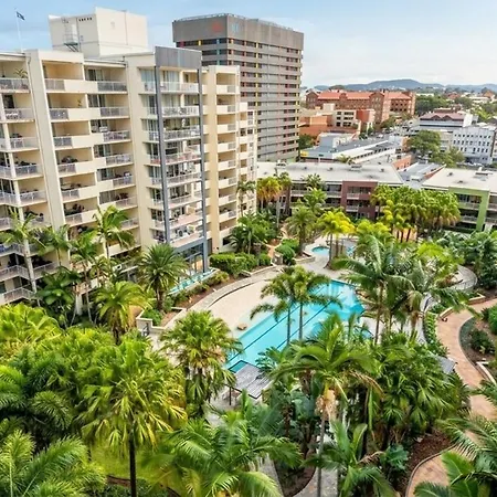 2br - Lagoon Pool Gym - Sleeps 6 - Baby Equipped - Free Parking Apartment Brisbane