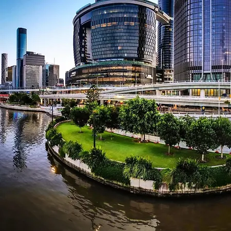 Apartment Queens Wharf Floor, 2 Bedrooms, 1 Parking *