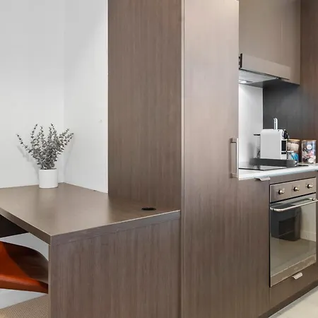 Apartment St With Story Bridge Views, Pool & Free Parking *