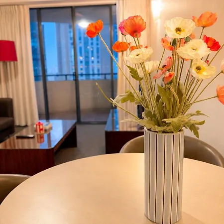 Queen Street Cbd With Balcony And Amenities C48 Apartment *