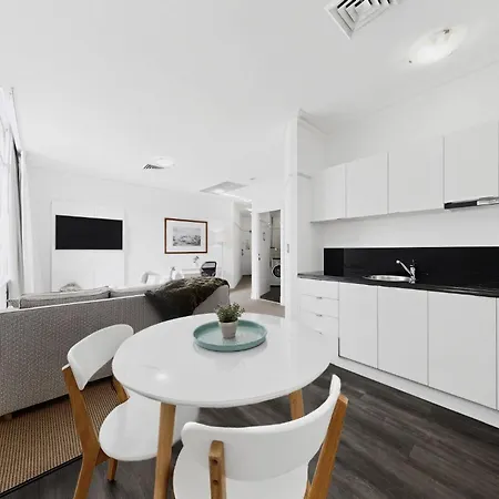 Apartment Skyline 1-bed Retreat In