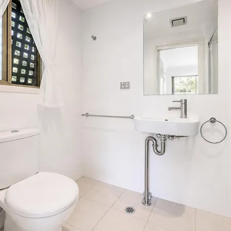 Mitre St Lucia Apartment