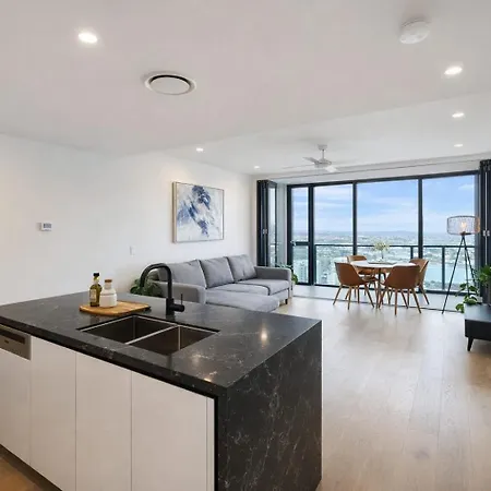2br Utopia Fortitude Valley -pool-rooftop-king Beds Apartment *