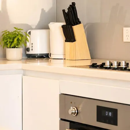 Cbd Luxury 2b W Parking Sky View Apartment Brisbane