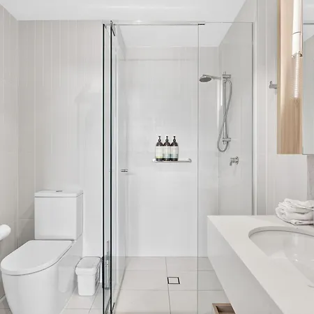 Level 30 Luxury One Bedroom Panoramic Views At Queen's Wharf