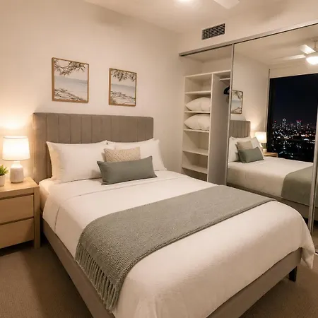 Valley Luxe - High Level Scenic Apartment