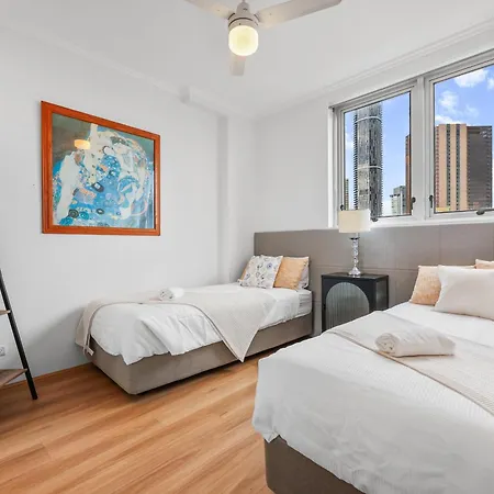 Entire Unit - 2 Pools - Sauna - Park - Cbd Views - Baby Ready * Brisbane