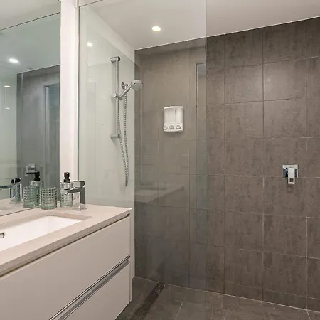 Rooftop Pool 1br At The Gabba With Views * Brisbane