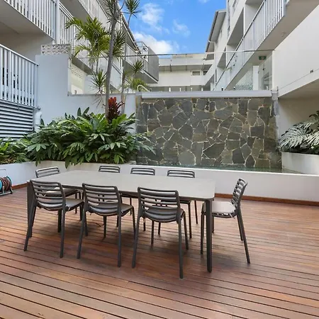 2 Level Skyloft - Pool - Sleeps 6 - Baby * Brisbane