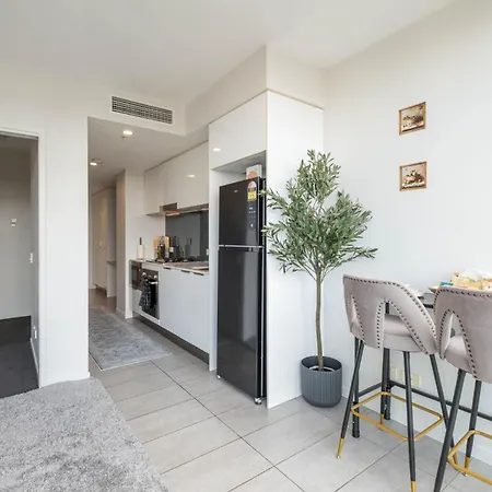 The Valley Nest - Free Parking - Infinity Pool * Brisbane