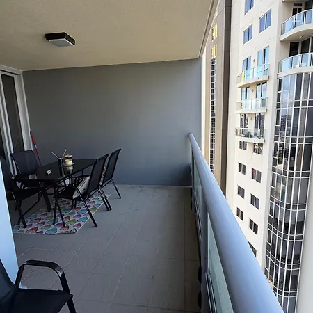 Apartment 2bed 2bath Riverfront Luxury Views