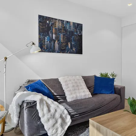 Level 30 Luxury One Bedroom Panoramic Views At Queen's Wharf Apartment