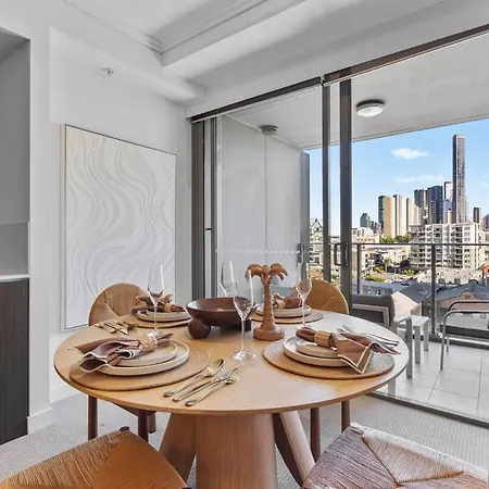 St And Story Bridge, Bbq , Pool & Free Parking * Brisbane