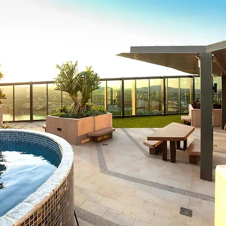 Apartment South 1 Bedroom With Pool *