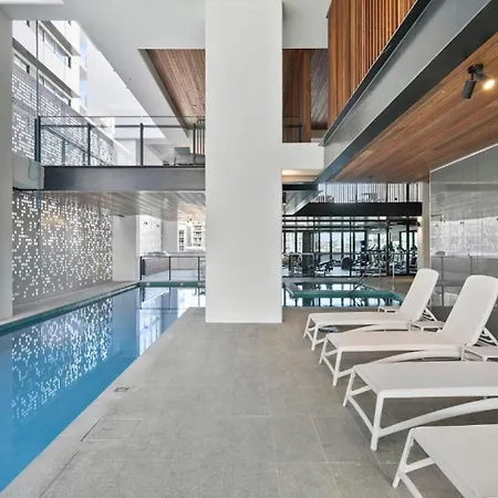 Prime 2br Location Pool Parking Bct 1004 * Brisbane