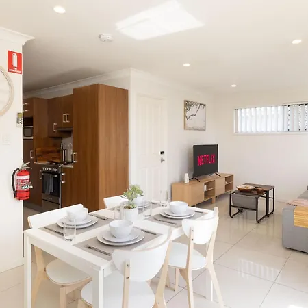 Smart Self Check-in - Darnley St Apartment