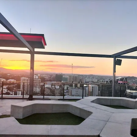 Apartment Luxe-valley 2br 2bath Infinity Pool