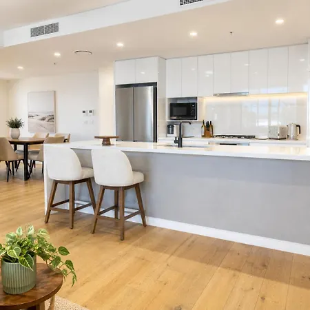 Utopia Residences Apartment *