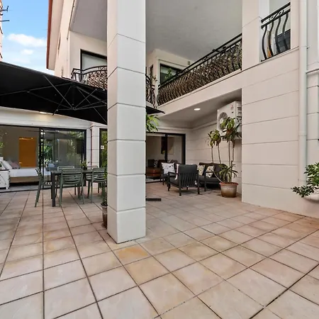 Apartment Spacious & Cozy 2br With Parking, Balcony & Wifi Brisbane