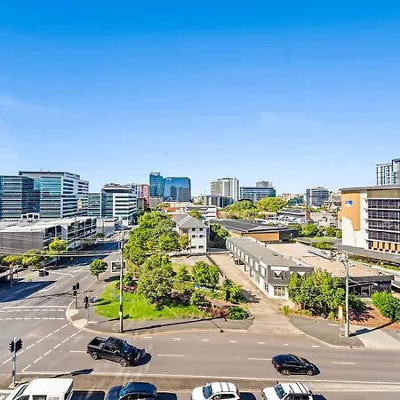 Belise - Executive 7th Floor In Bowen Hills * Brisbane