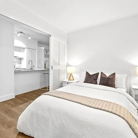 Penthouse Style - Story Bridge Views - Sleeps 8 - Baby Friendly Brisbane