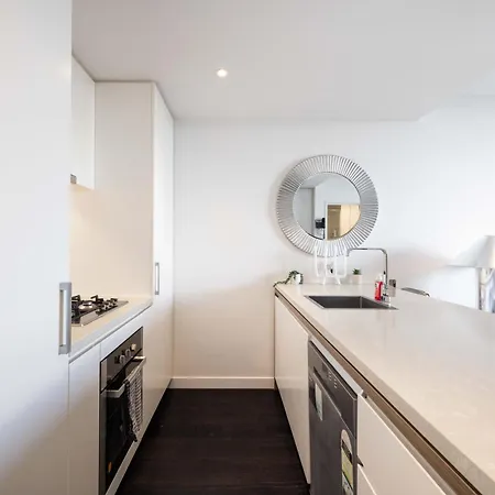 Mickey Clubhouse 1br With Pool, Gym & * Brisbane